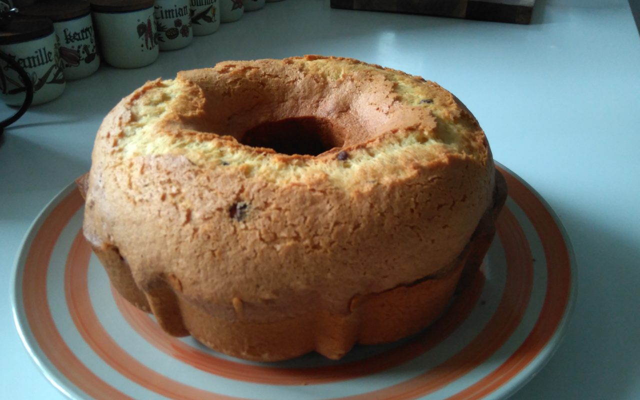 Ciambella all’arancia con gocce di cioccolato