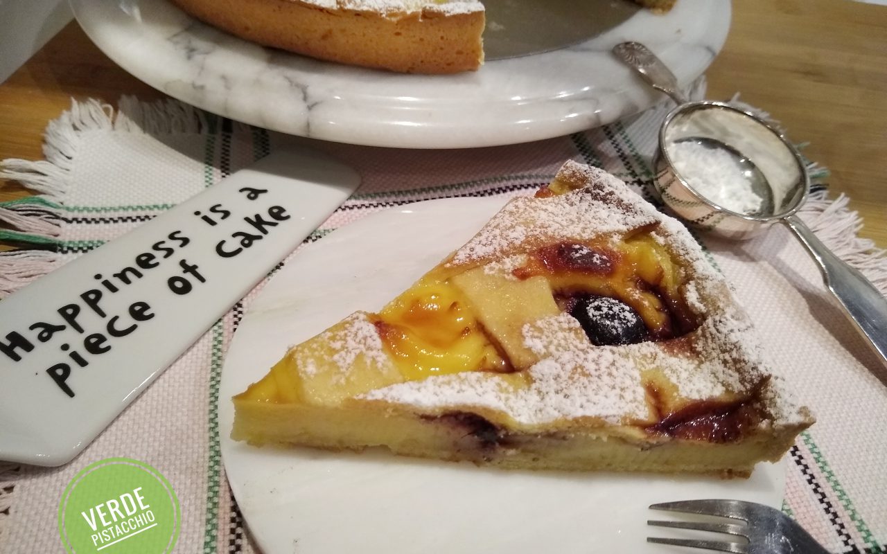 Crostata con crema pasticcera e amarene