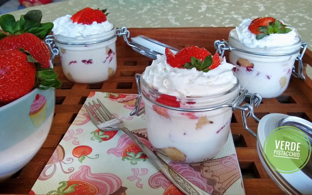 Tiramisù alle Fragole e Vaniglia