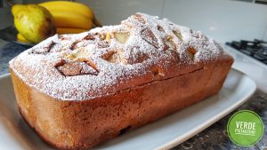 Plum Cake Banana Pera e Gocce di Cioccolato