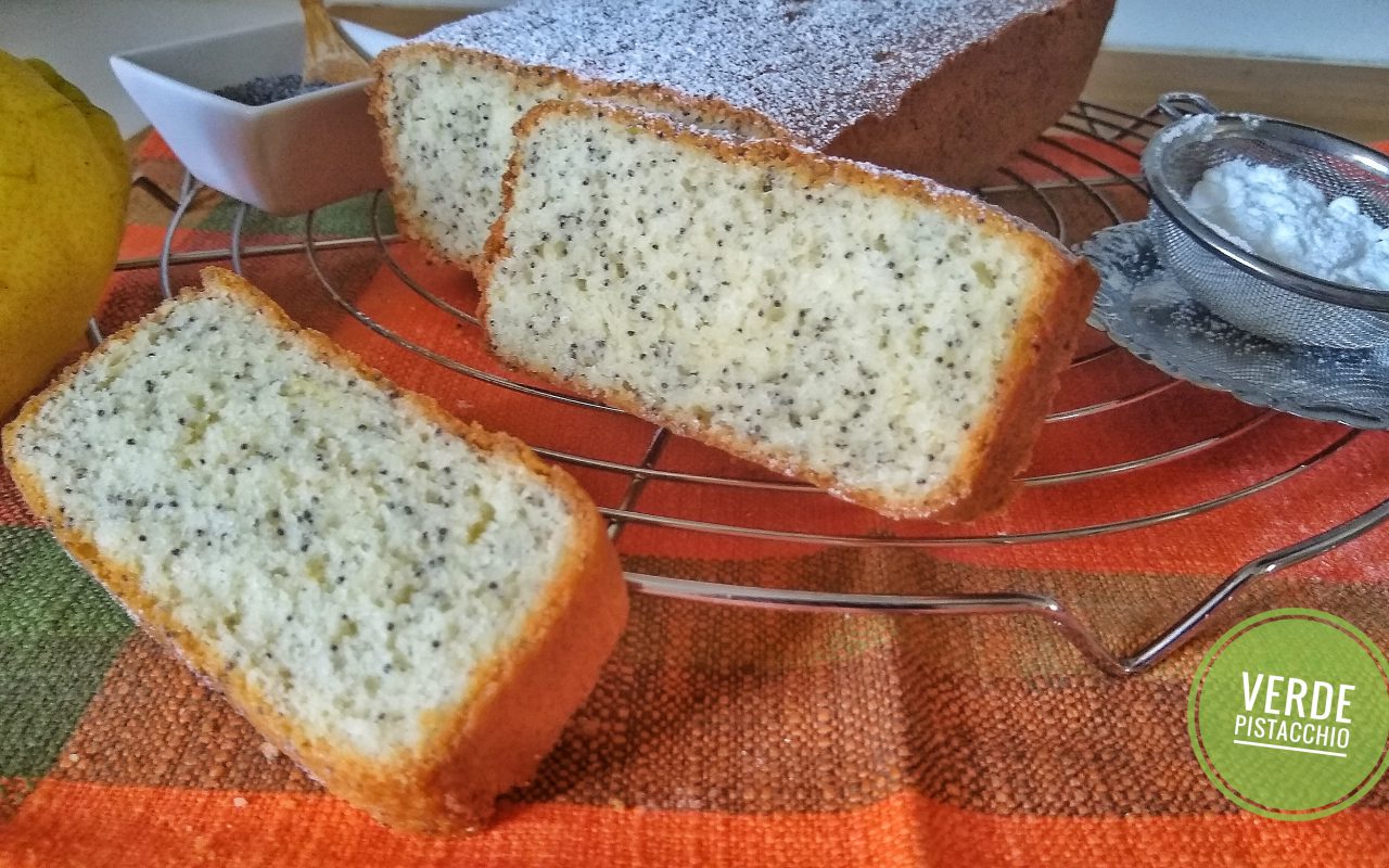 Plumcake al Limone e Semi di Papavero