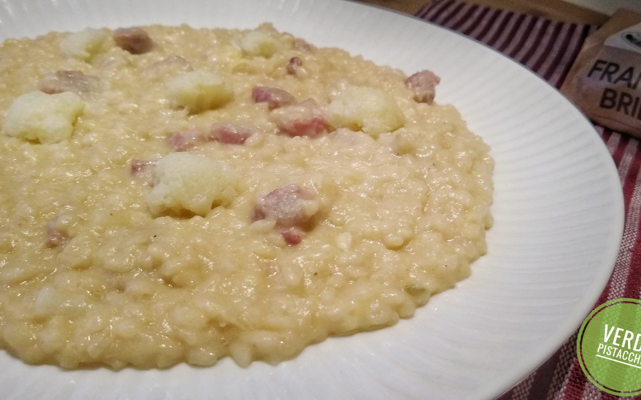 Risotto alla crema di cavolfiori, salsiccia e brie