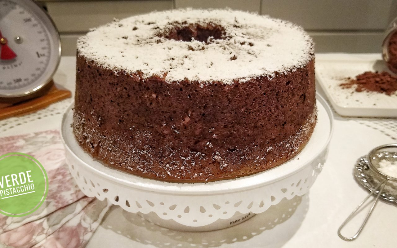 Angel cake al cioccolato e cocco