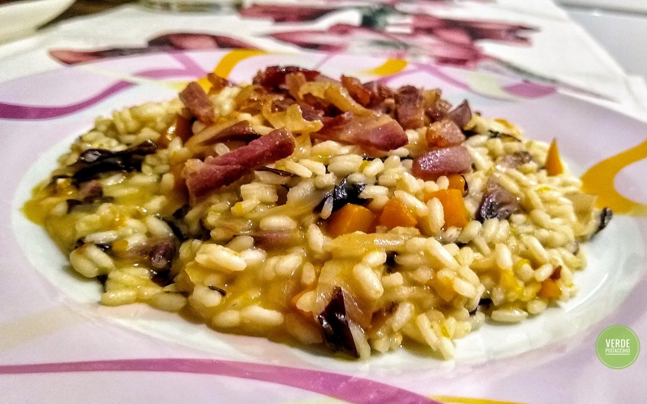 Risotto al radicchio e zucca con pancetta croccante