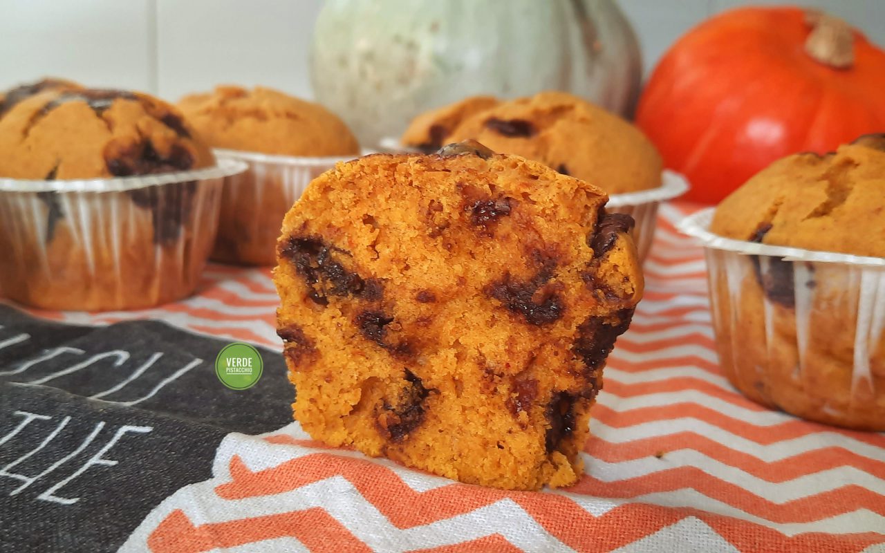 Muffin alla zucca e gocce di cioccolato